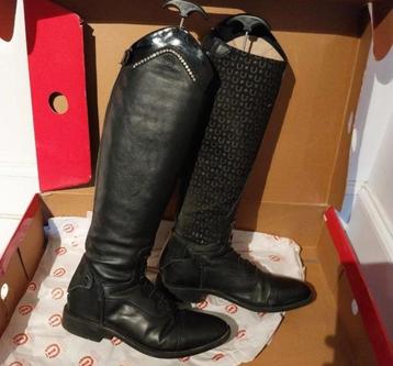 Paardrijlaarzen maat 39 beschikbaar voor biedingen