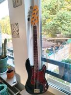 Vintage V4 Reissue + mods, Muziek en Instrumenten, Snaarinstrumenten | Gitaren | Bas, Ophalen of Verzenden, Zo goed als nieuw