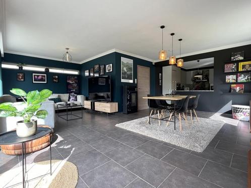 Huis te koop in Sint-Kruis, Immo, Huizen en Appartementen te koop, Vrijstaande woning, D