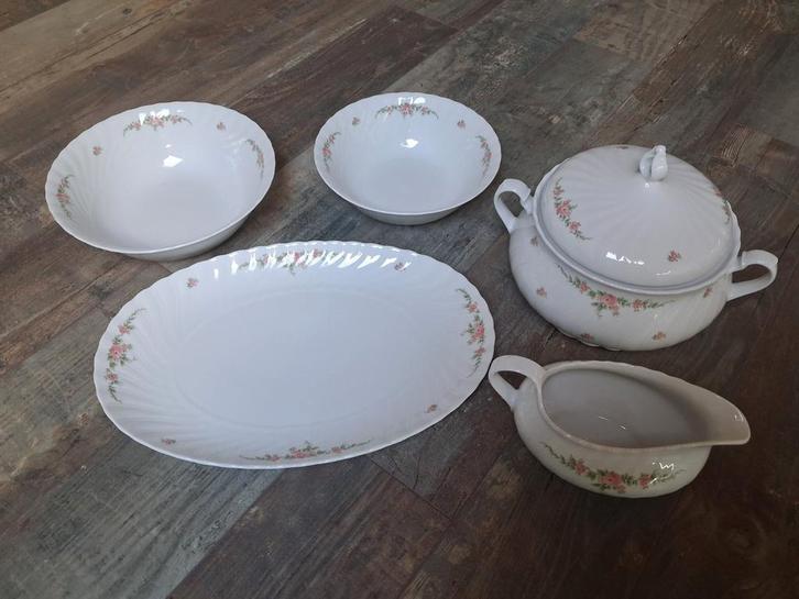 Servies landelijke stijl, Huis en Inrichting, Keuken | Servies, Bord(en), Ophalen