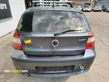 Achterklep van een BMW 1-Serie (A22) beschikbaar voor biedingen