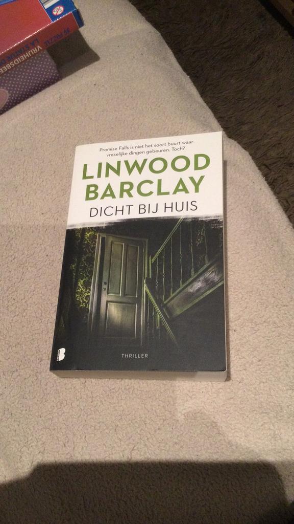 Linwood Barclay - Dicht bij huis, Boeken, Thrillers, Zo goed als nieuw, Ophalen of Verzenden