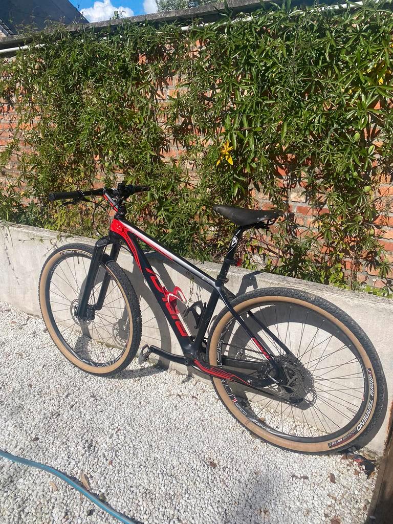Velo Gravel entierement en carbone Ridley VTT 29 pouces Velos Hommes Velos de sport Velo de randonnee 2ememain