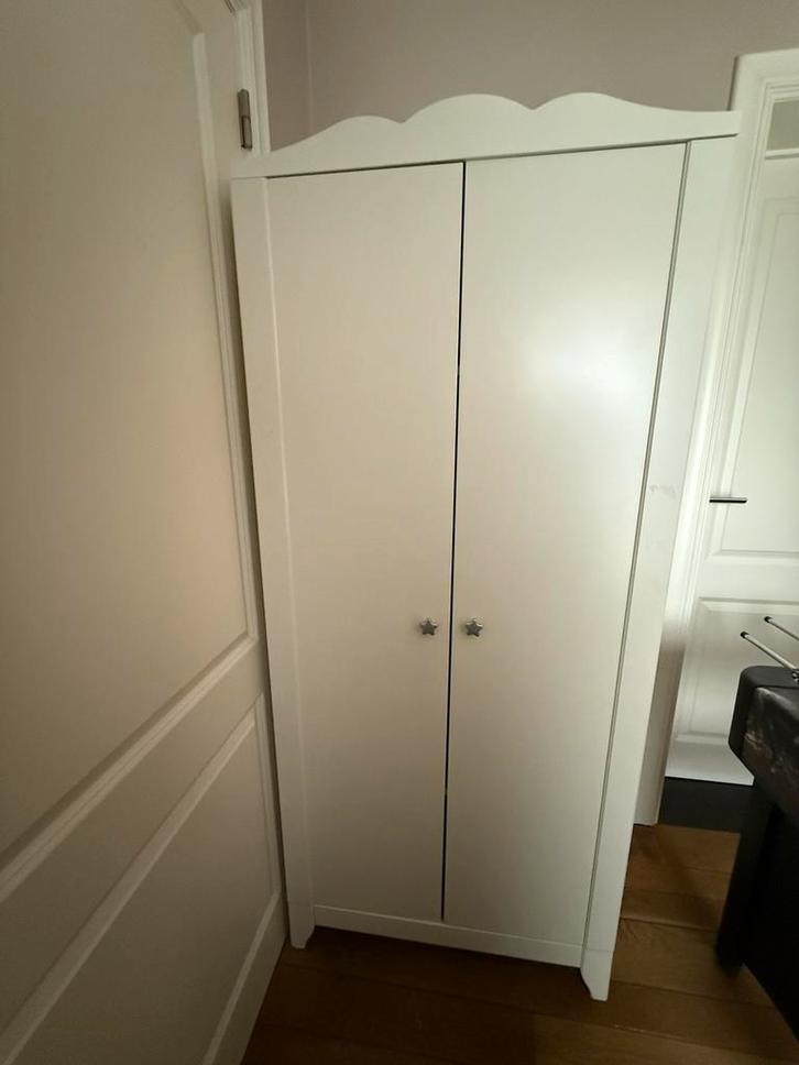 Ikea Smågöra kinderkleerkast, Maison & Meubles, Armoires | Penderies & Garde-robes, Utilisé, 150 à 200 cm, 50 à 100 cm, 25 à 50 cm