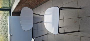 6 retro stoelen,  zeer goede staat beschikbaar voor biedingen
