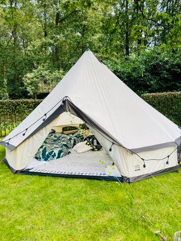 TE HUUR: volledig ingericht tipi tent voor (kinder) party’s beschikbaar voor biedingen