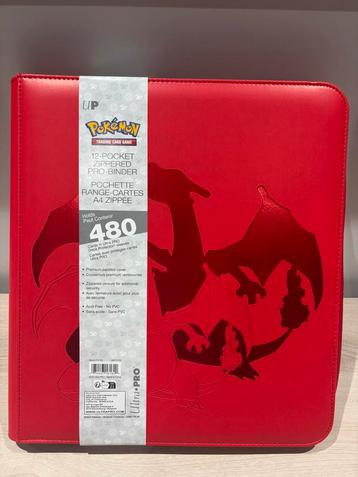 Ultra Pro Elite Series Charizard 12-Pocket PRO-Binder beschikbaar voor biedingen
