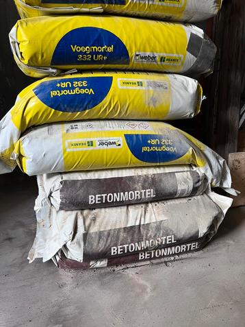 Betonmortel en voegsel  beschikbaar voor biedingen