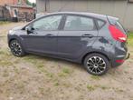 Ford Fiesta 1.2 benzine, Euro 5, 4 cilinders, Blauw, 124 g/km