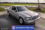 Mercedes-Benz 230 CE | 1988 | Route 66 Auctions, Auto's, Zwart, Mercedes-Benz, Bedrijf, Handgeschakeld