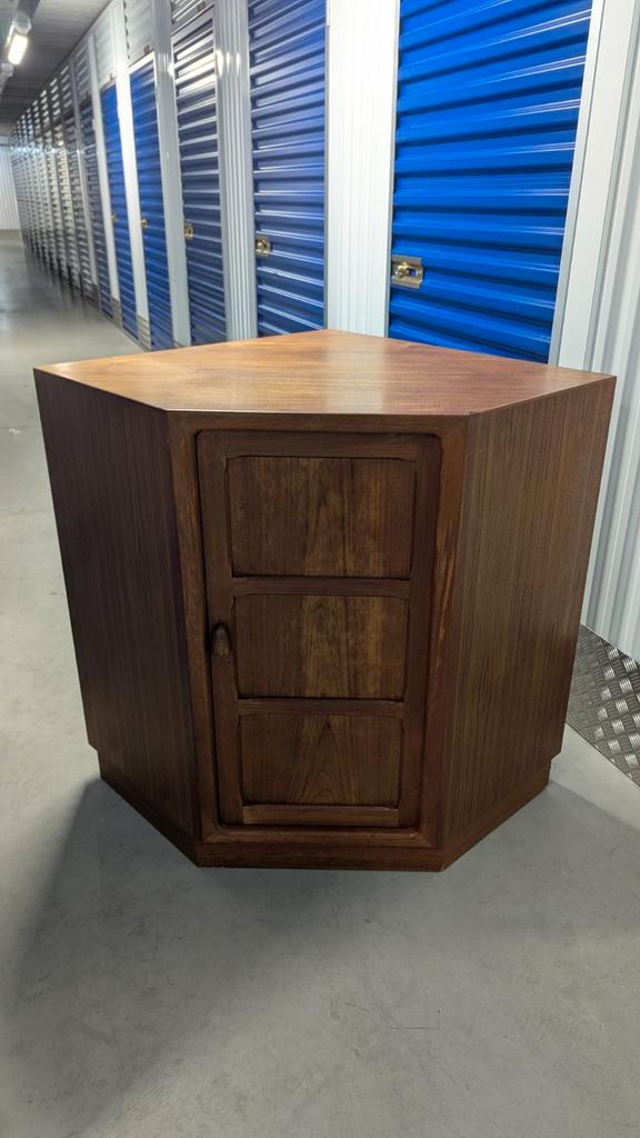Vintage Teakhouten Hoekkast - Mid Century Design, Huis en Inrichting, Kasten | Ladekasten, Teakhout, Ophalen