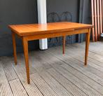 Uitschuifbare vintage eettafel, Huis en Inrichting, Ophalen, 50 tot 100 cm, Zo goed als nieuw, Vijf personen of meer