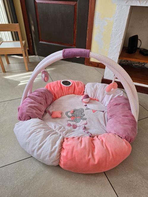 Nattou roze speelkleed met boog, Kinderen en Baby's, Wipstoeltjes, Zo goed als nieuw, Overige merken, Ophalen of Verzenden