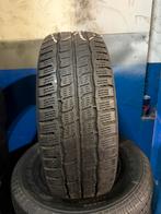 205 65r15c kumho avec montage et équilibrage, Ophalen, Gebruikt