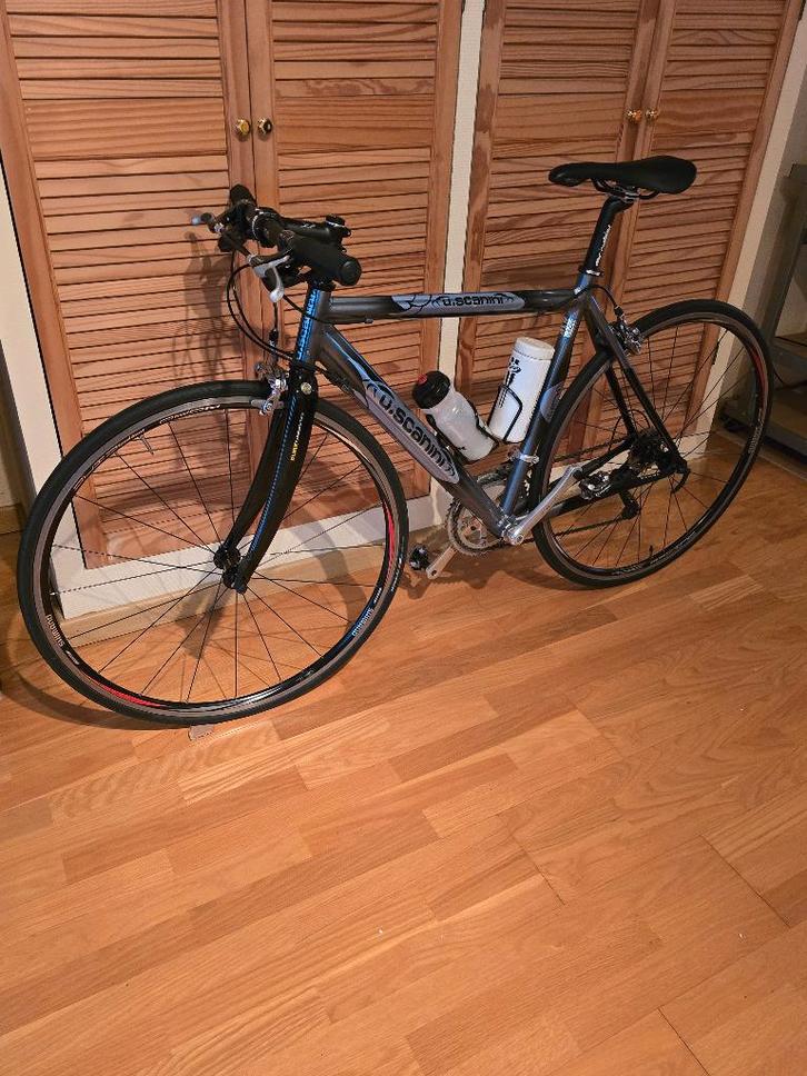 Race Fiets van het merk U.Scanini, Fietsen en Brommers, Fietsen | Racefietsen, Zo goed als nieuw, Heren, Overige merken, 10 tot 15 versnellingen