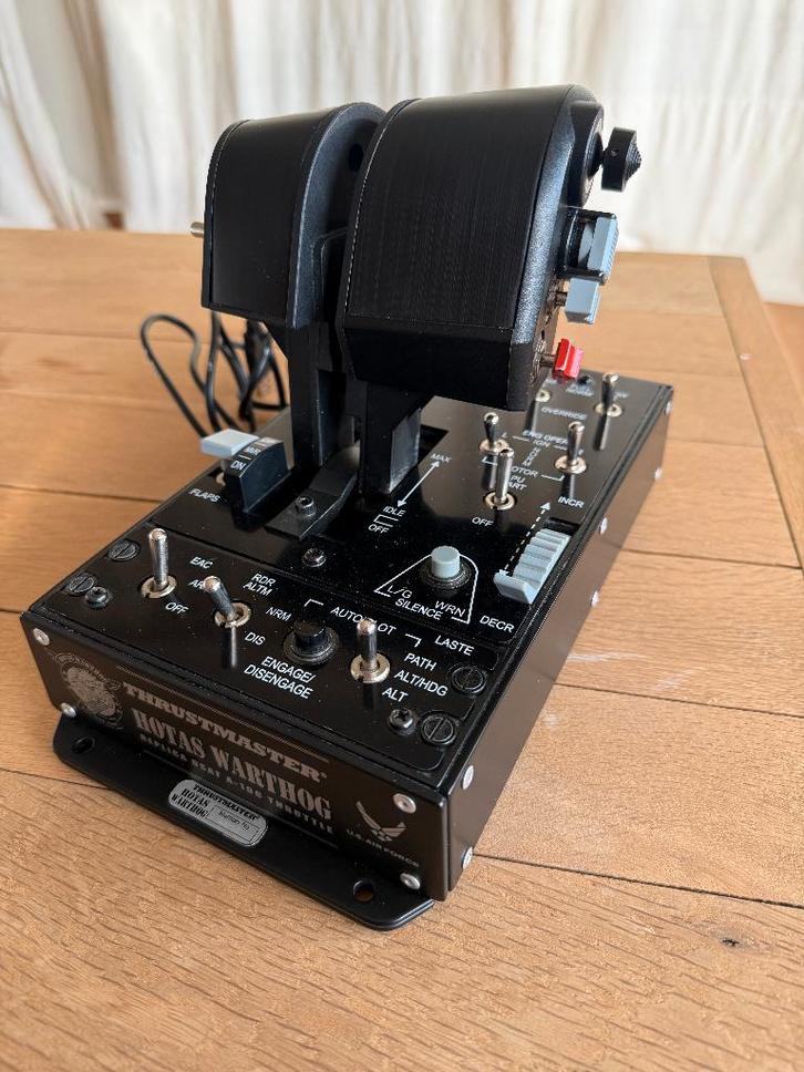 Thrustmaster A-10 Warthog Throttle, Computers en Software, Joysticks, Zo goed als nieuw, Ophalen of Verzenden