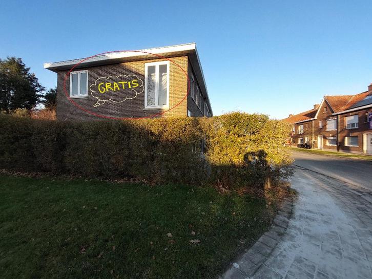 GRATIS Raam draairaam 1580x1280x28 mm (hxbxd) wit pvc, Bricolage & Construction, Vitres, Châssis & Fenêtres, Utilisé, Fenêtre de façade ou Vitre