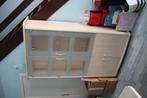 comp eetkamer tafel+4stoel vitrin  wandm +grote spiegel, Ophalen, Gebruikt, Grenenhout, Met deur(en)