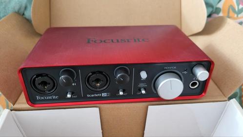 Focusrite Scarlett 2i2, Computers en Software, Geluidskaarten, Zo goed als nieuw, Ophalen of Verzenden