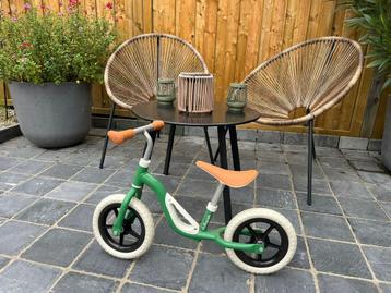 Charlie Forest groene fiets zonder pedalen beschikbaar voor biedingen