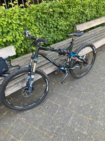Full Suspension specialized MAAT L beschikbaar voor biedingen