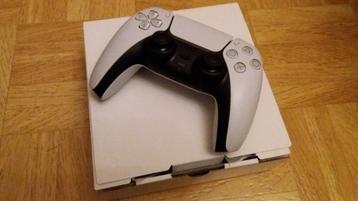 PS5 DualSense wireless controller White