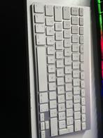 Apple-toetsenbord, Gebruikt, Ergonomisch, Azerty, Ophalen of Verzenden