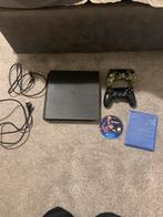 PS4 voor €200, Games en Spelcomputers, Met 2 controllers, Ophalen of Verzenden, Zo goed als nieuw, Pro