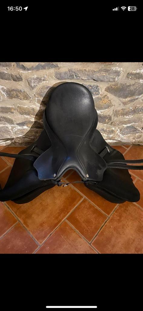 Selle Wintec 500 Mixte 17,5 pouces, Dieren en Toebehoren, Paarden en Pony's | Zadels, Zo goed als nieuw, Recreatie, Ophalen