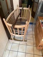 BERCEAU ANCIEN, Enlèvement