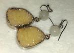 oorbellen hangers vintage kwarts met beige druzy '90, Handtassen en Accessoires, Oorbellen, Verzenden, Beige, Hangers