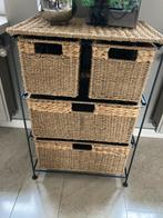 Kastje rotan-riet, Huis en Inrichting, Kasten | Overige, Ophalen, Zo goed als nieuw