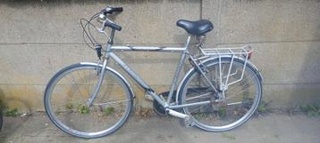 Stadsfiets Minerva, Fietsen en Brommers, Ophalen, Gebruikt, Versnellingen