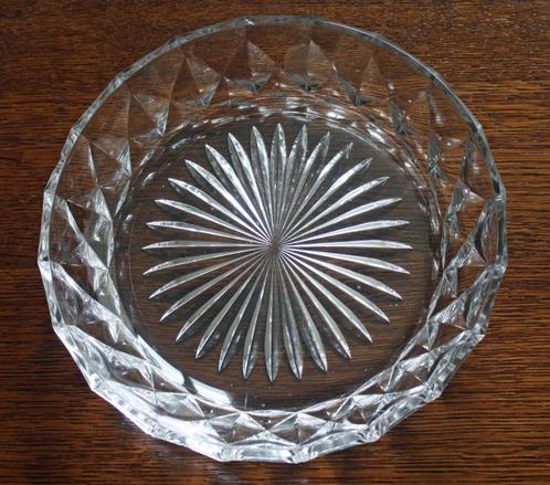 kristallen schaal, Huis en Inrichting, Keuken | Servies, Zo goed als nieuw, Schaal of Schalen, Overige stijlen, Glas, Ophalen of Verzenden