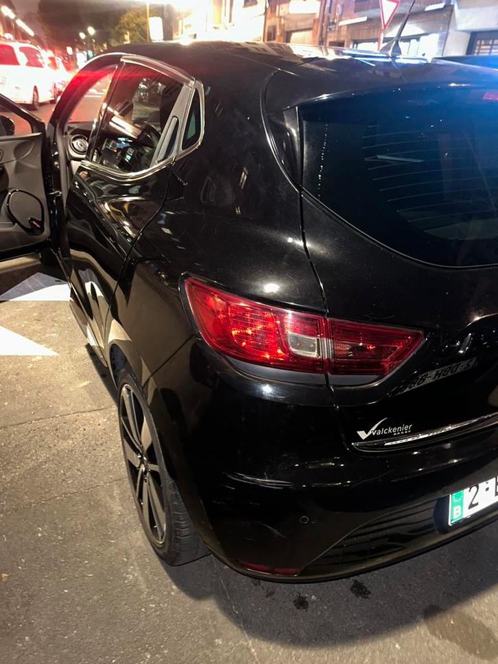 Renault Clio 1.5 dci volledige optie automatik, Auto's, Renault, Particulier, Clio, Diesel, Euro 5, Stadsauto, 5 deurs, Automaat