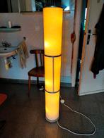 Staande lamp.Hoogte 1,38 cm., Maison & Meubles, Lampes | Lampadaires, Comme neuf, Enlèvement