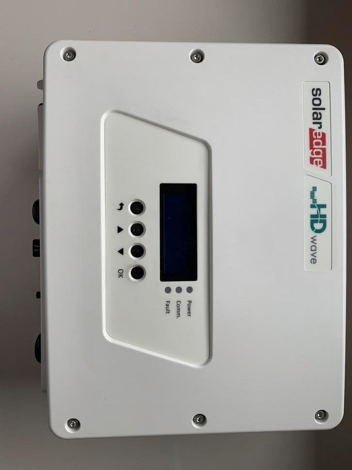 SolarEdge omvormer 3kw eenfasig, Doe-het-zelf en Bouw, Zonnepanelen en Toebehoren, Zo goed als nieuw, Ophalen