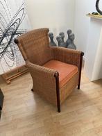Twee rieten zetels met oranje kussen, Huis en Inrichting, Zetels | Zetels, Riet of Rotan, Minder dan 150 cm, Minder dan 75 cm