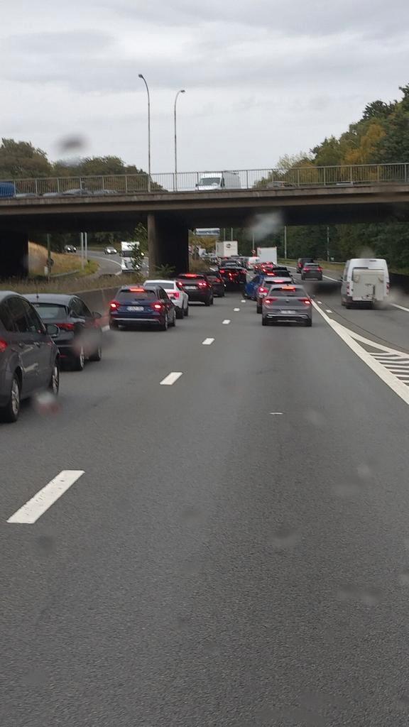 Ik ben op zoek naar een baan als chauffeur met rijbewijs B, Vacatures, Profielen | Man/Vrouw zoekt werk, Tijdelijk contract, 25 - 32 uur
