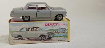 DINKY TOYS FRANKRIJK OPEL REKORD REF 542 beschikbaar voor biedingen
