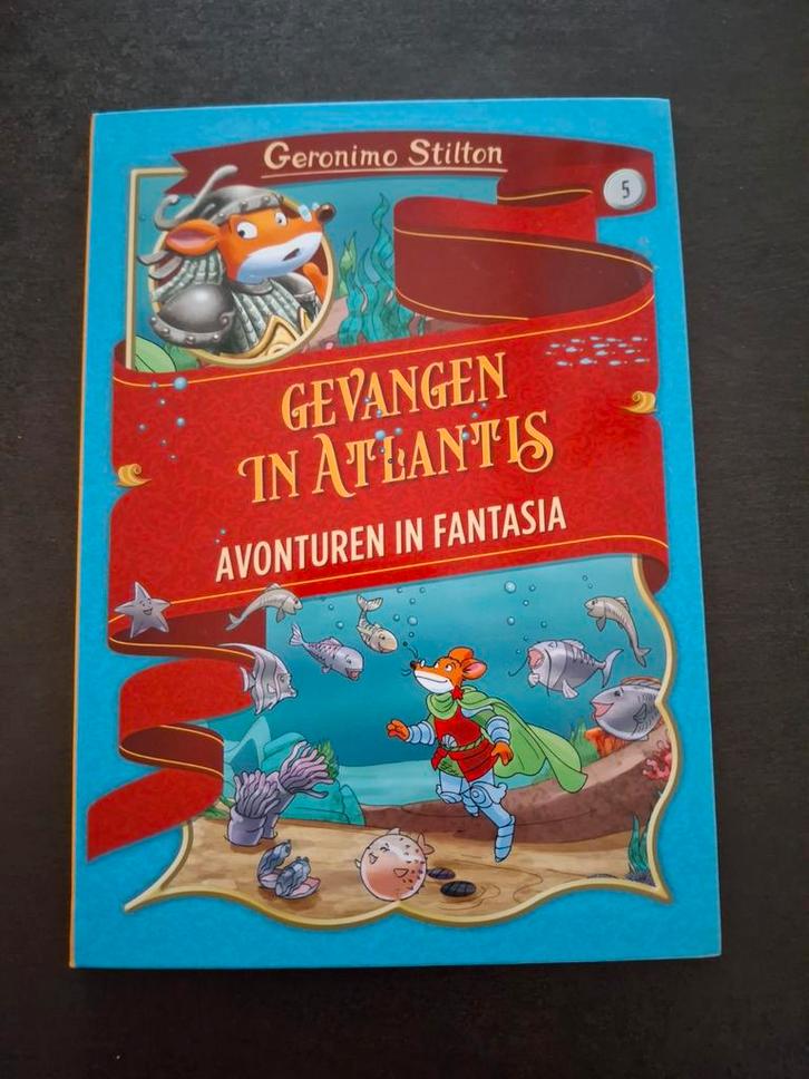 Geronimo Stilton - Gevangen in Atlantis, Livres, Livres pour enfants | Jeunesse | Moins de 10 ans, Comme neuf, Enlèvement