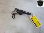 CONTACTSLOT + SLEUTEL Corsa F (UB / UH / UP) (9663123380), Gebruikt, Opel