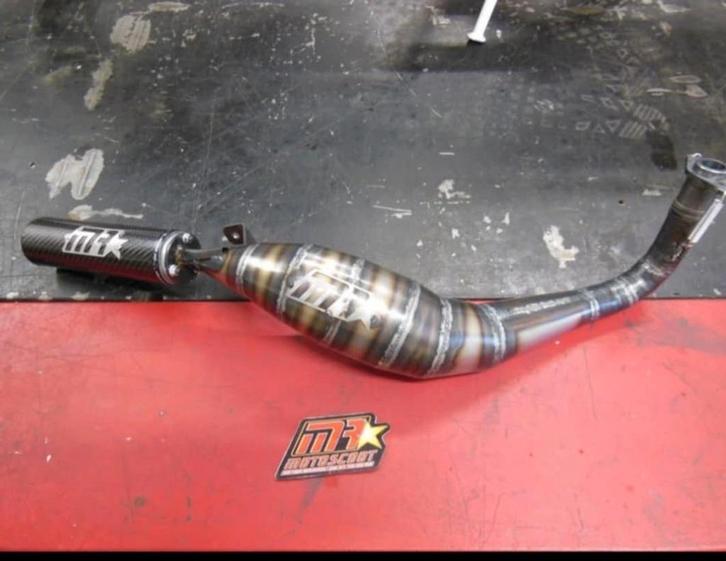 Honda camino gespecialiseerde uitlaat, Fietsen en Brommers, Brommers | Honda, Zo goed als nieuw