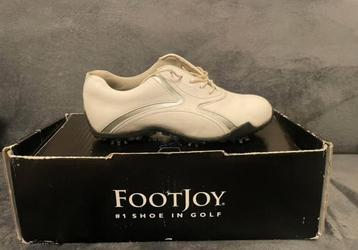 Chaussures de golf beschikbaar voor biedingen
