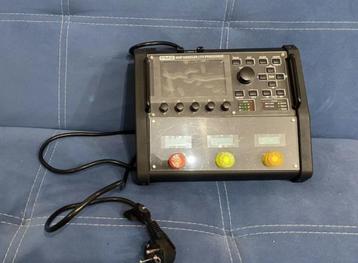 Fractal Audio FM3 Effectenprocessor Voor Gitaren beschikbaar voor biedingen