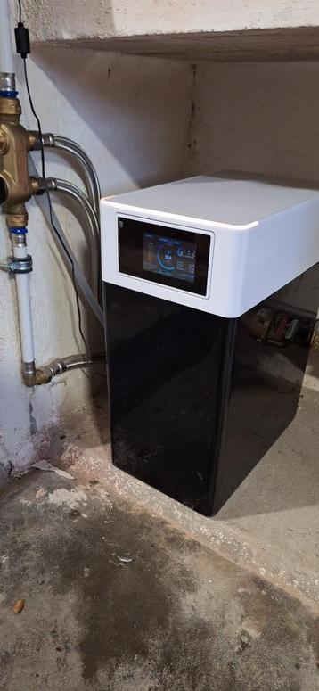 Ontkalker, Elektronische apparatuur, Waterontharders, Ophalen, Zo goed als nieuw, Waterontharder met zout