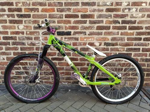 UMF Hardy 4x Team Edition 2011, Fietsen en Brommers, Fietsen | Mountainbikes en ATB, Zo goed als nieuw, Ophalen