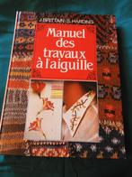 encyclopédie le manuel des travaux d'aiguilles, Livres, Comme neuf