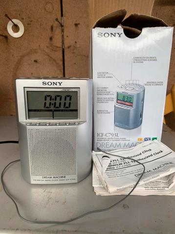 Sony ICF C793L Dream Machine radio alarm klok FM MW LW beschikbaar voor biedingen