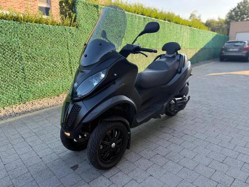Mp3 400 ie Sport black edition Piaggio, Motoren, Motoren | Piaggio, Particulier, Sport, 12 t/m 35 kW, ABS, LED Verlichting, Ophalen